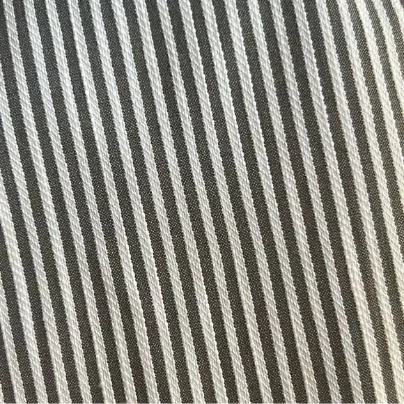 New Trina Turk Dearest Olive Striped Linen Blend Shorts - Sz 4 - Picture 9 of 14